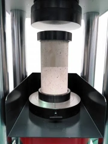 Laboratorio de ensayos de concreto y control de calidad Grupo Dessvi